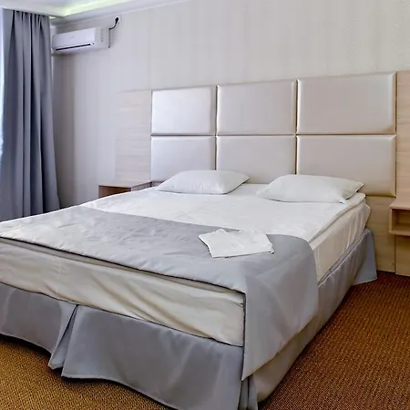 Skif Hotel & Spa Petropawlowsk Exterior foto