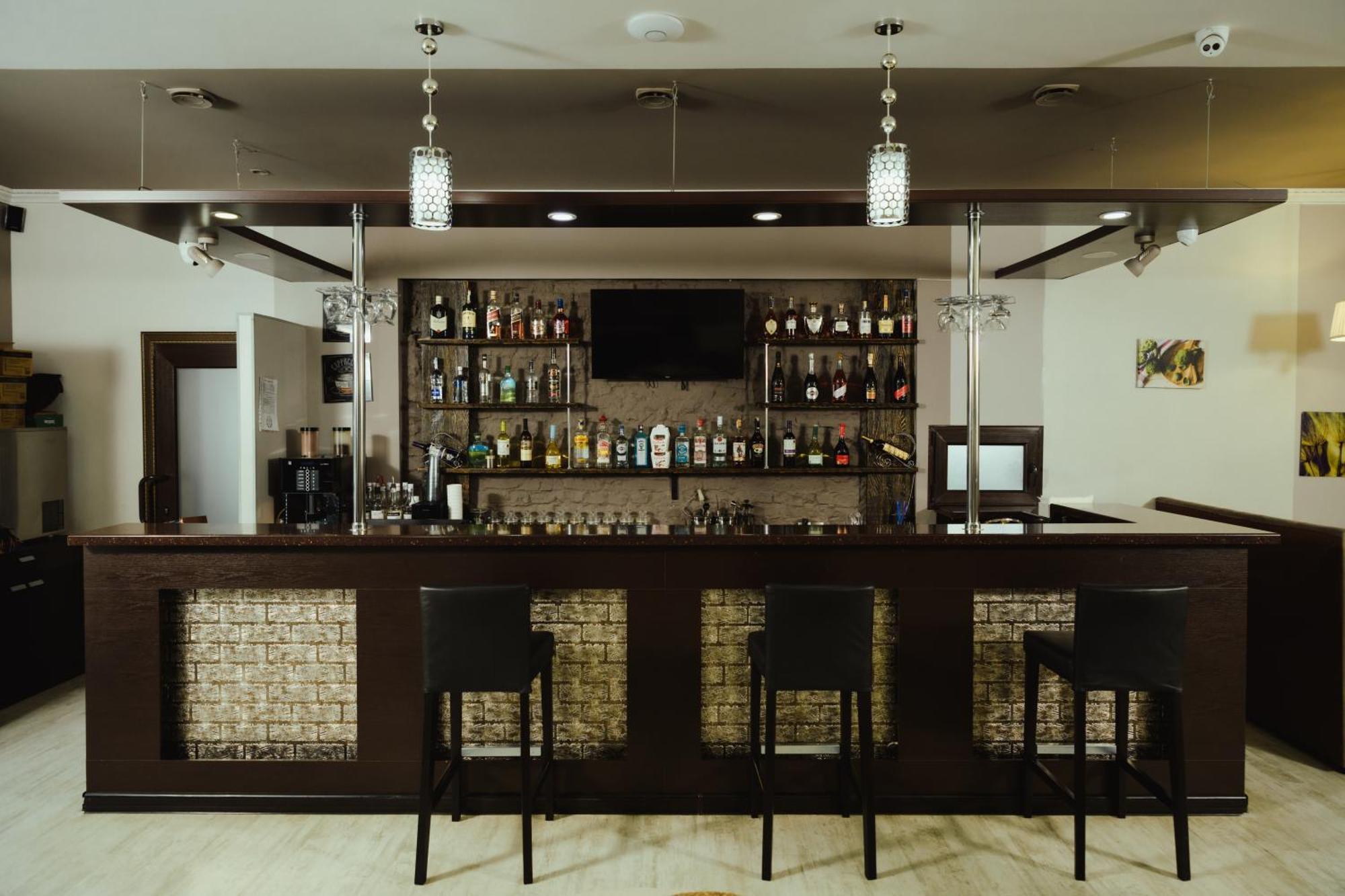 Skif & Hotel 4*